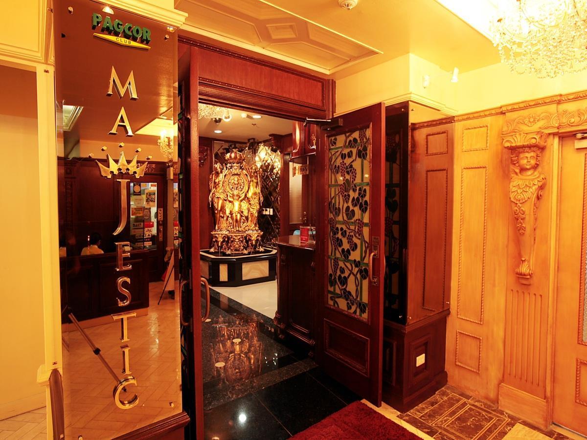 Networld Hotel Spa And Casino Pasay Bagian luar foto