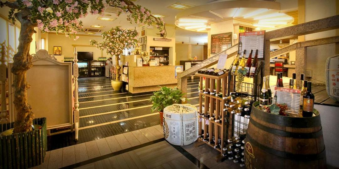 Networld Hotel Spa And Casino Pasay Bagian luar foto